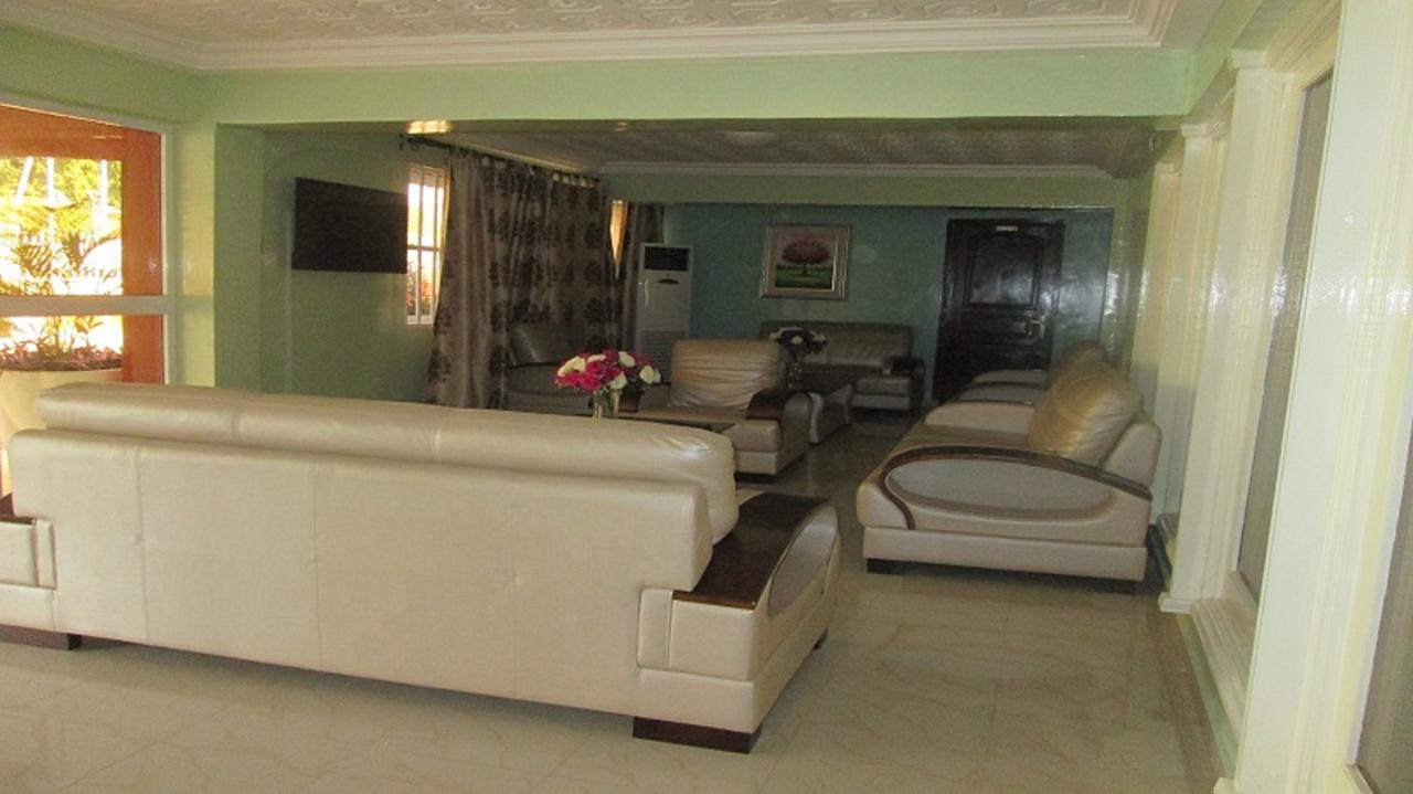 Golden Key Hotel Accra Luaran gambar